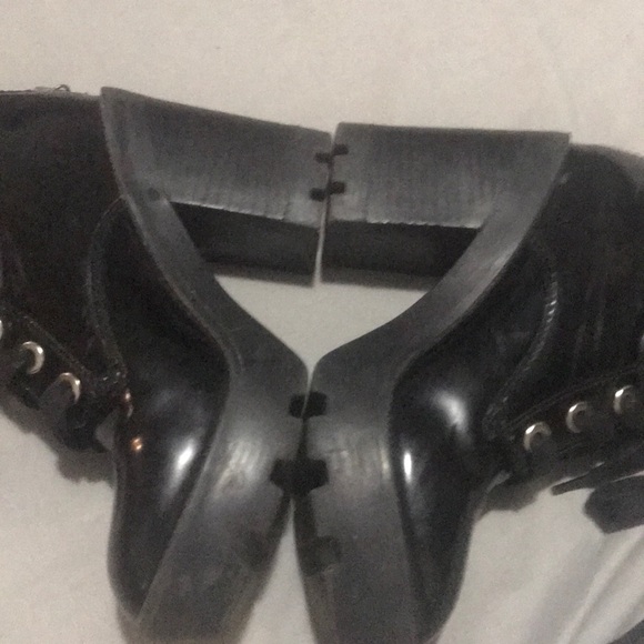 heels - Picture 6 of 6